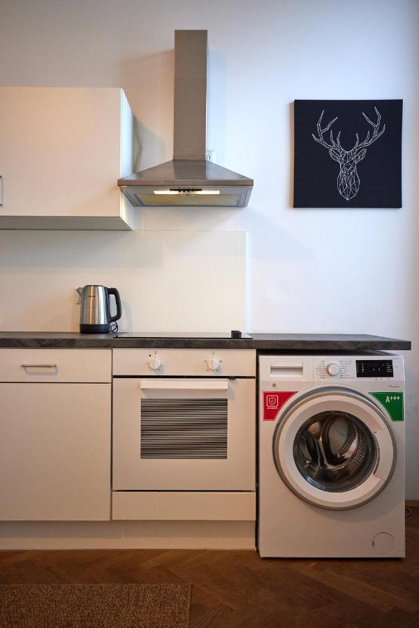 Apartment Close To Metro Iii Wien